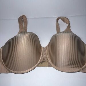 Playtex Style 4747 Nude Full Coverage Soft Shell Bra Size 40DD Striped